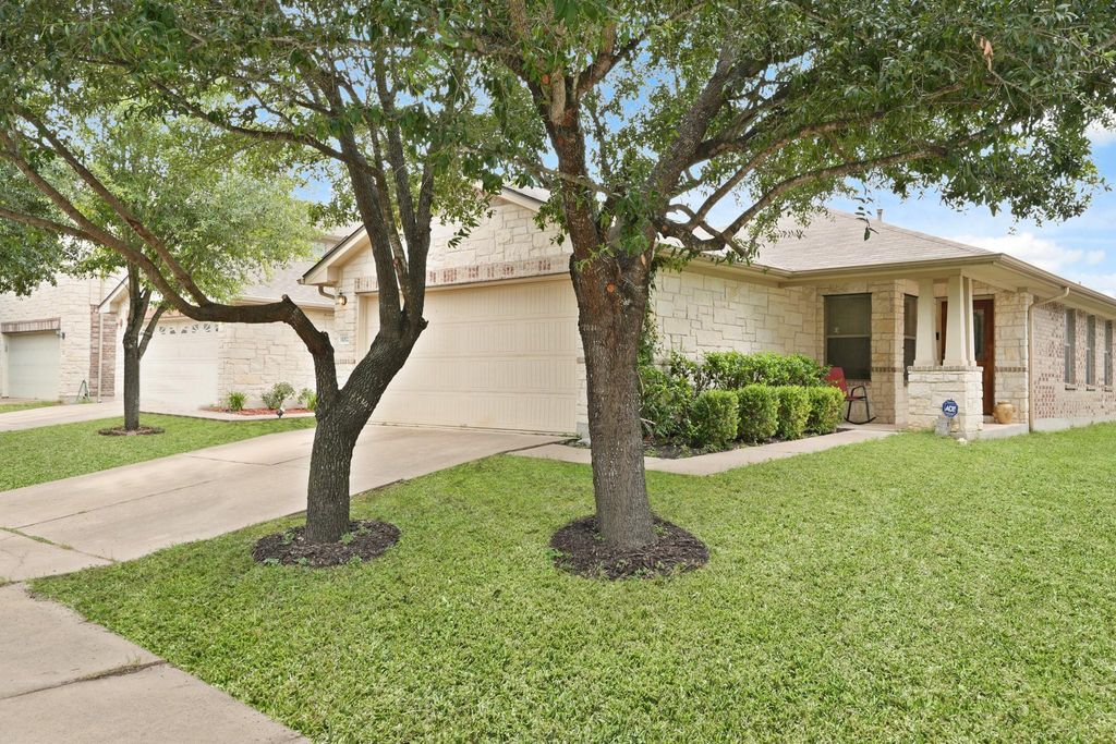11012 Short Springs DR, Austin, TX 78754