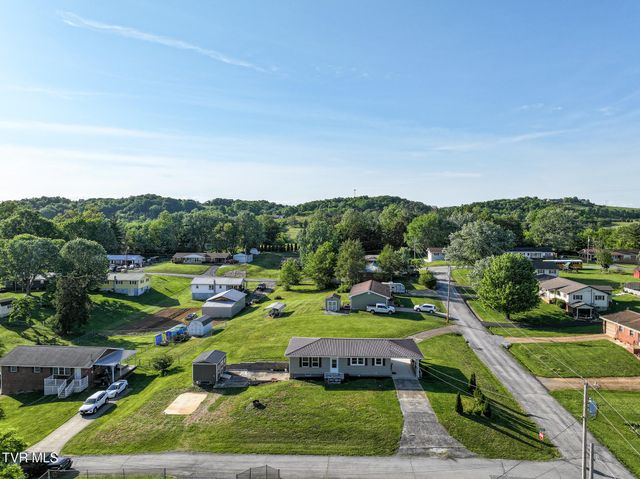 12 Lorraine Street, Greeneville, TN 37743
