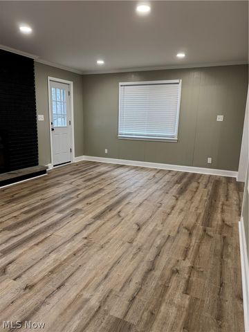 427 E 275 Street, Euclid, OH 44132