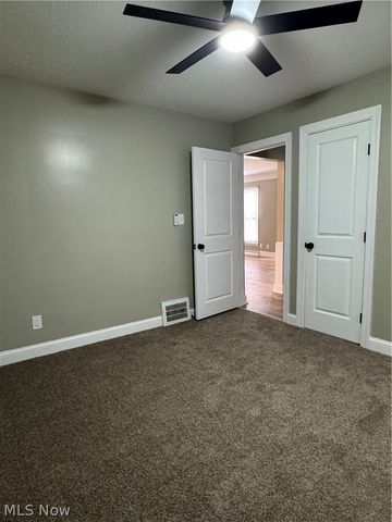 427 E 275 Street, Euclid, OH 44132