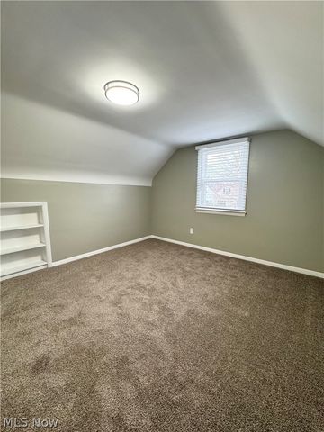 427 E 275 Street, Euclid, OH 44132