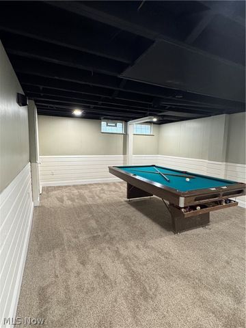 427 E 275 Street, Euclid, OH 44132