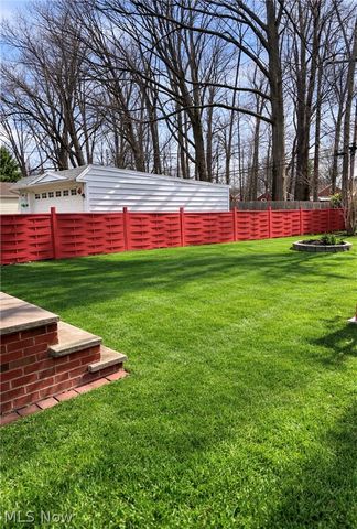 427 E 275 Street, Euclid, OH 44132