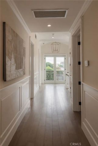 10555 Holman, Los Angeles, CA 90024