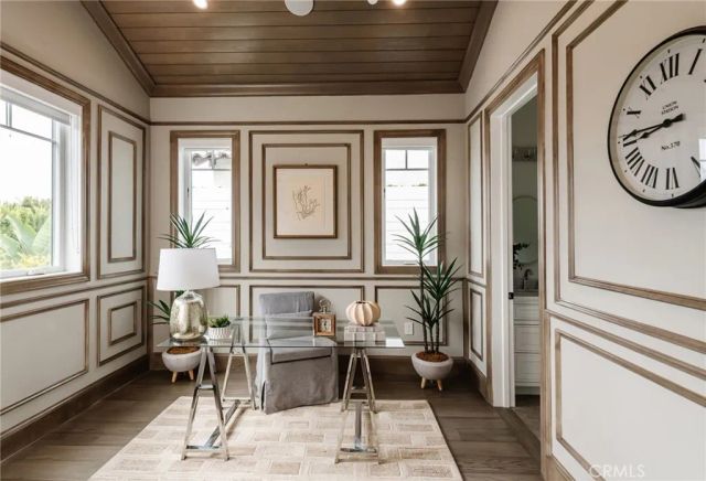 10555 Holman, Los Angeles, CA 90024