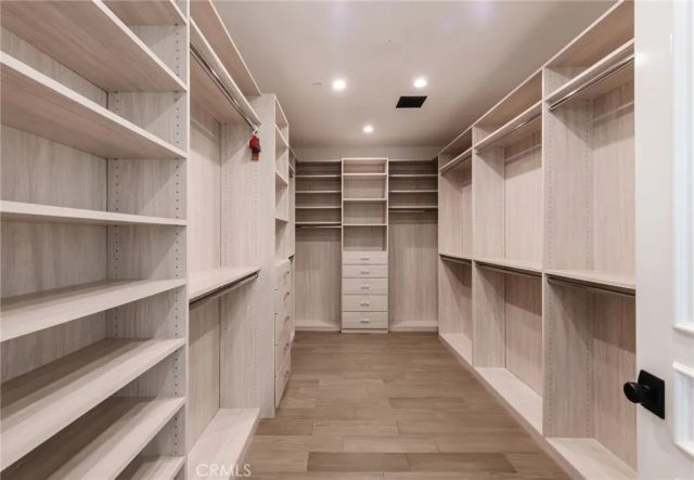 10555 Holman, Los Angeles, CA 90024