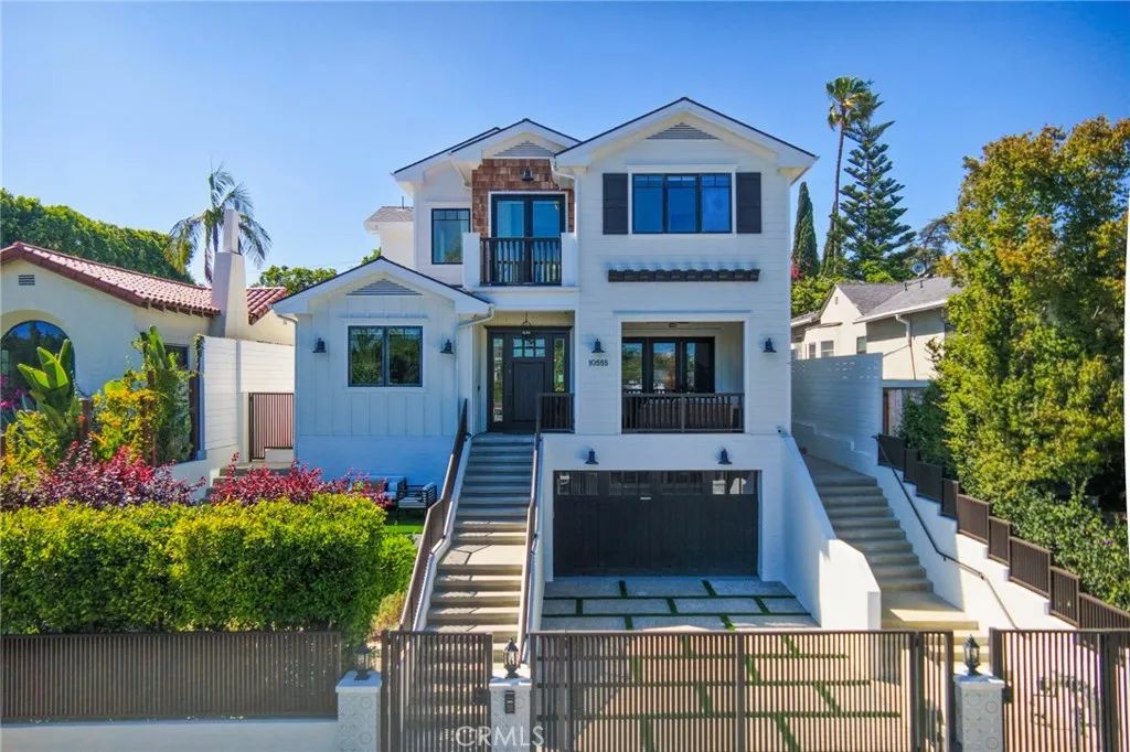 10555 Holman, Los Angeles, CA 90024