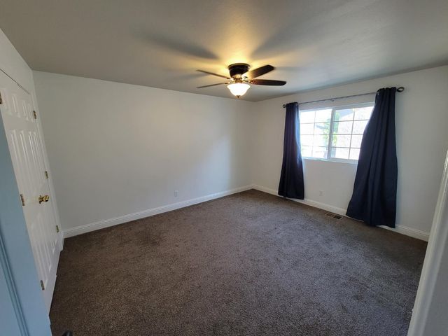 3758 Larkspur Ave, Merced, CA 95348