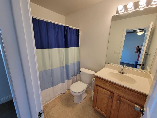 3758 Larkspur Ave, Merced, CA 95348