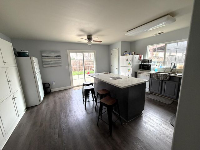 3758 Larkspur Ave, Merced, CA 95348