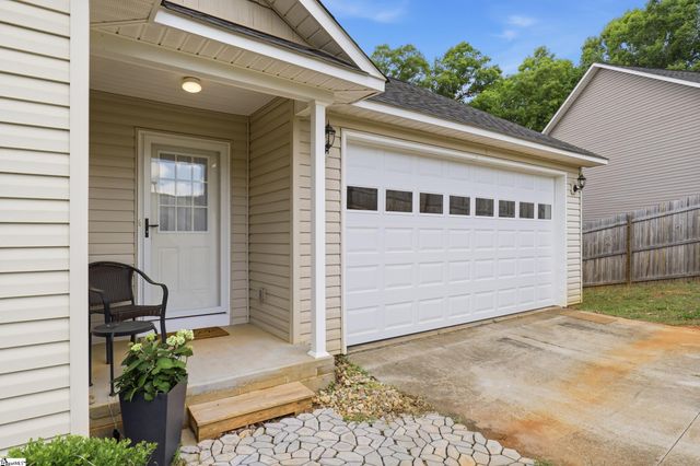 126 Robin Ridge Circle, Piedmont, SC 29673