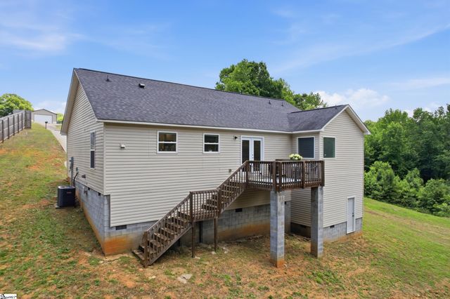 126 Robin Ridge Circle, Piedmont, SC 29673