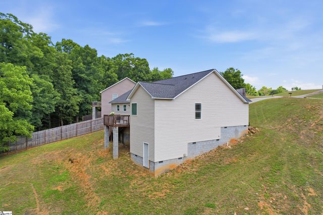 126 Robin Ridge Circle, Piedmont, SC 29673