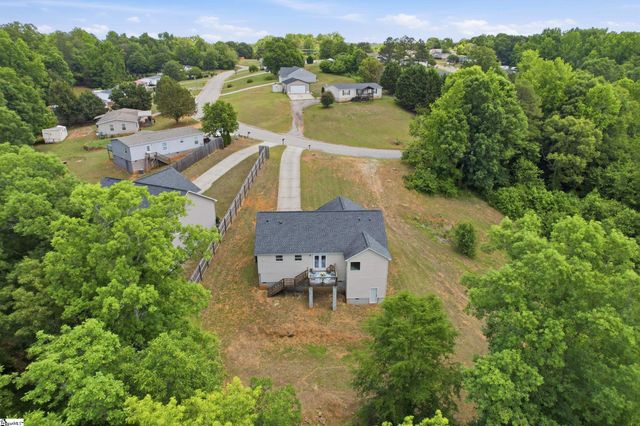 126 Robin Ridge Circle, Piedmont, SC 29673