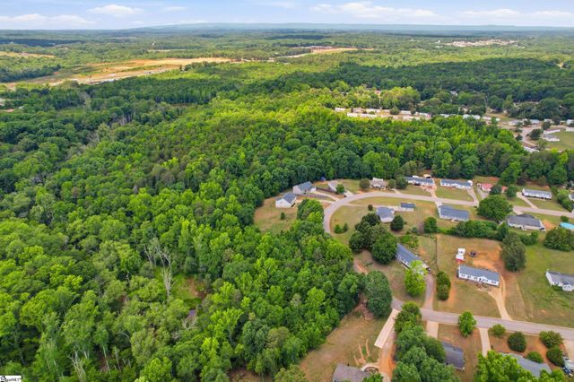 126 Robin Ridge Circle, Piedmont, SC 29673