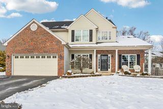 702 DANIEL DR, Collegeville, PA 19426