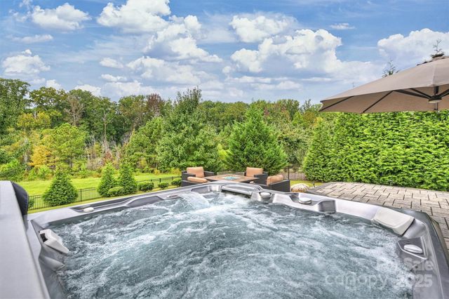 11110 Grenfell Avenue, Huntersville, NC 28078
