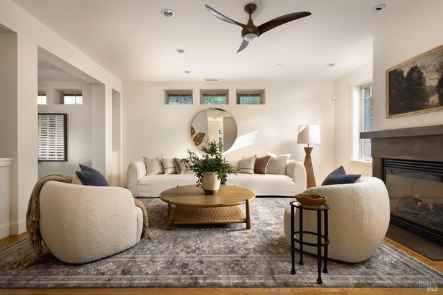 12 Geary Ave, Kentfield, CA 94904