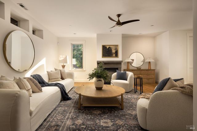 12 Geary Ave, Kentfield, CA 94904