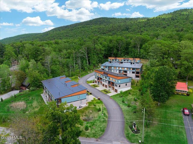 4 Footpath Way, Lake George, NY 12845