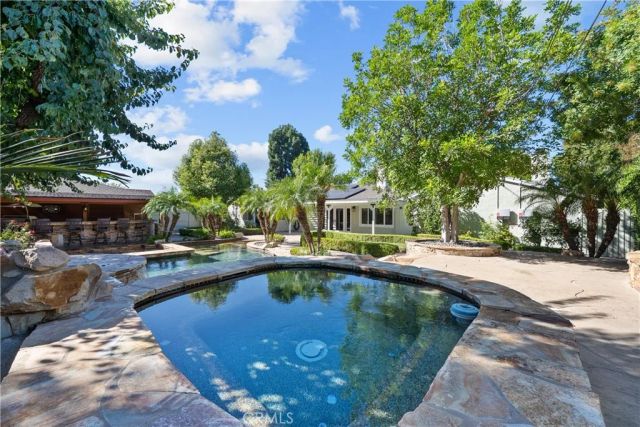 10132 Wish, Northridge, CA 91325