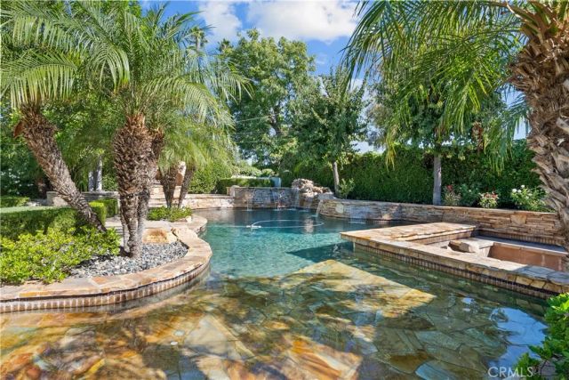 10132 Wish, Northridge, CA 91325