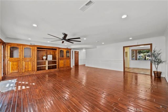 10132 Wish, Northridge, CA 91325