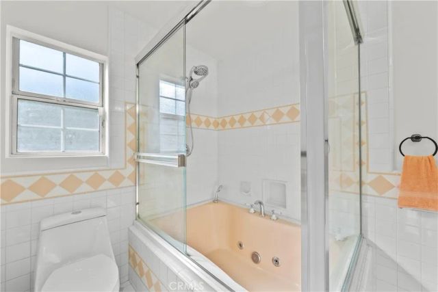 10132 Wish, Northridge, CA 91325