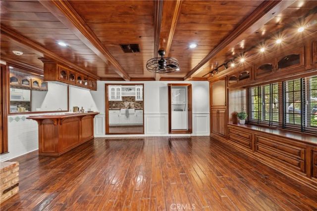 10132 Wish, Northridge, CA 91325