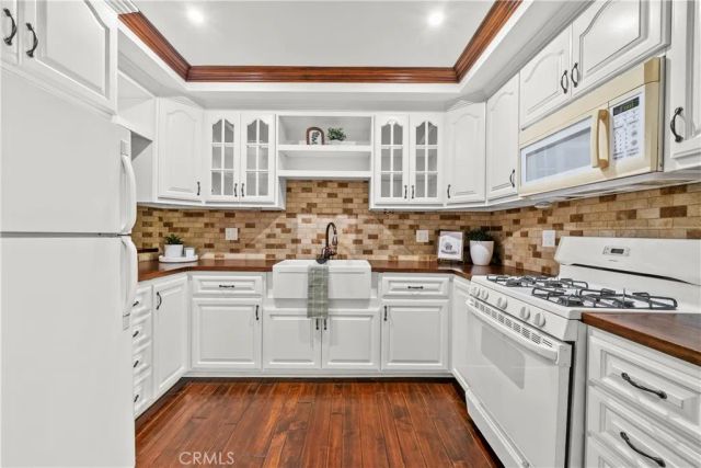 10132 Wish, Northridge, CA 91325