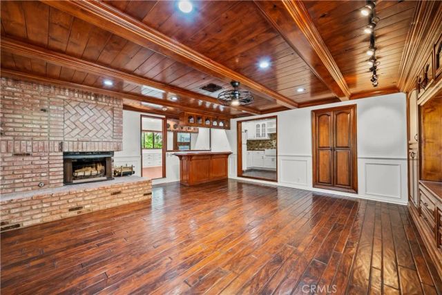 10132 Wish, Northridge, CA 91325