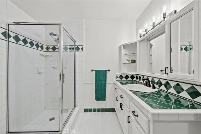 10132 Wish, Northridge, CA 91325