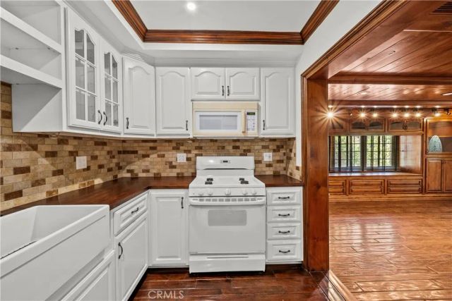 10132 Wish, Northridge, CA 91325