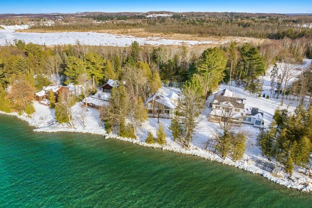 7780 Elk Tip Drive, Milton Twp, MI 49676