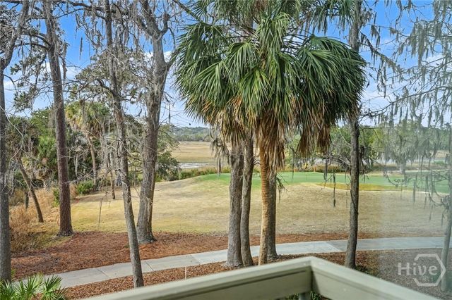 5 Bishopwood Court, Savannah, GA 31411