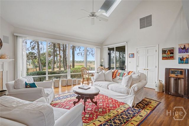 5 Bishopwood Court, Savannah, GA 31411