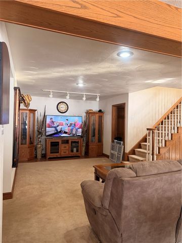 108 Oriole Drive, Derry Twp, PA 15670