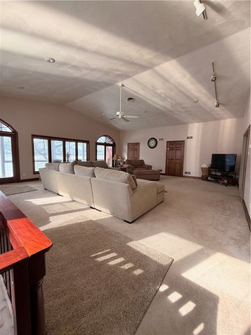 108 Oriole Drive, Derry Twp, PA 15670