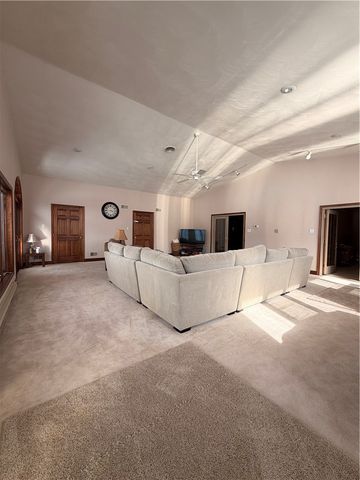 108 Oriole Drive, Derry Twp, PA 15670