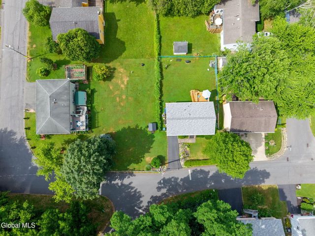 12 Cottage Avenue, Albany, NY 12203