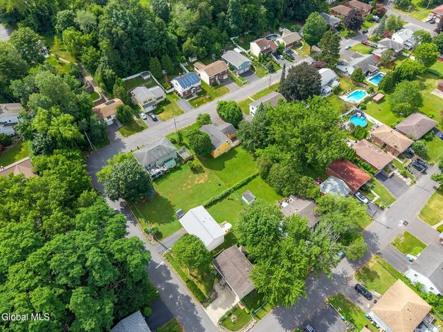 12 Cottage Avenue, Albany, NY 12203