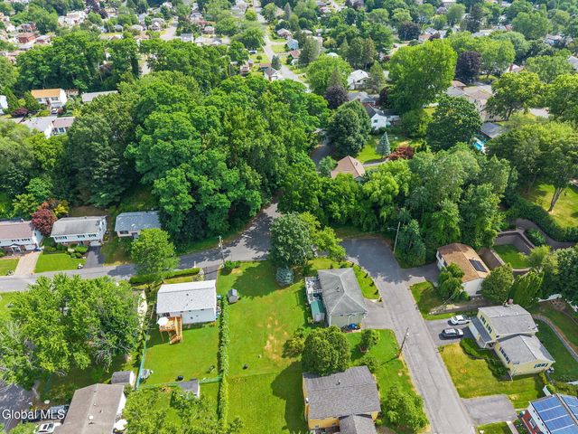 12 Cottage Avenue, Albany, NY 12203