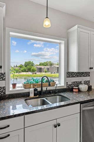 8036 55th Lane N, New Hope, MN 55428
