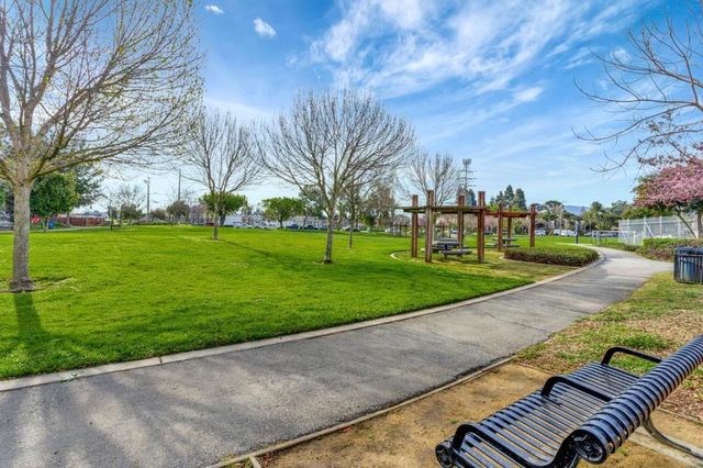 1101 Juana Court, Palo Alto, CA 94303