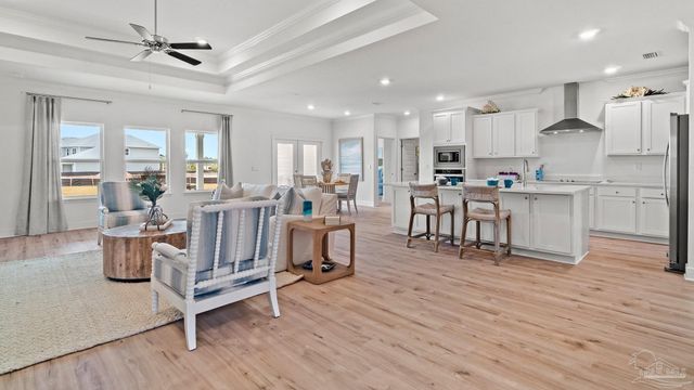 3080 Daybreak Ln, Milton, FL 32571