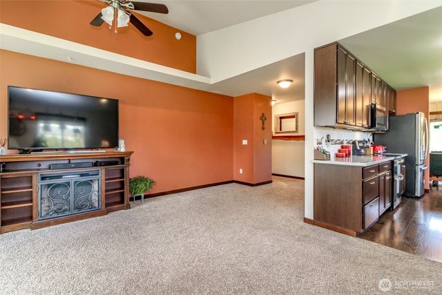 2910 201st Street Ct E, Spanaway, WA 98387