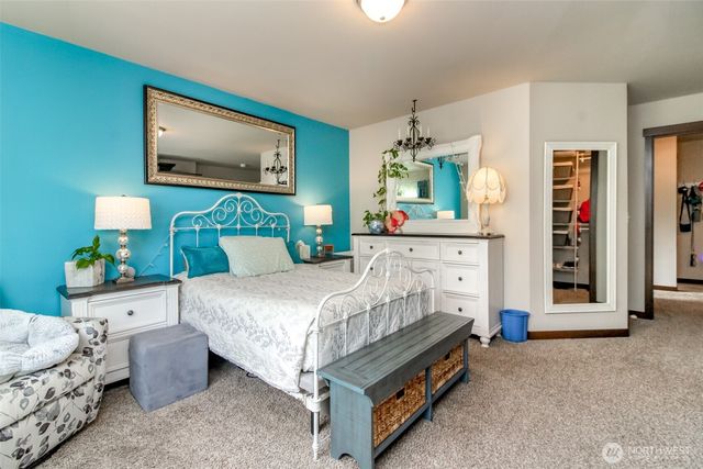 2910 201st Street Ct E, Spanaway, WA 98387