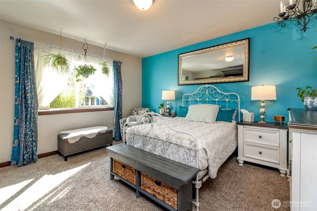 2910 201st Street Ct E, Spanaway, WA 98387