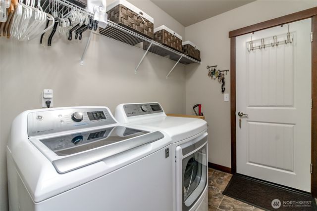 2910 201st Street Ct E, Spanaway, WA 98387