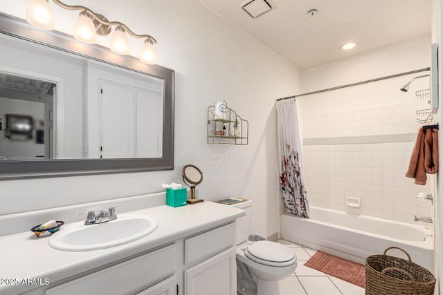 750 E NORTHERN Avenue 2005, Phoenix, AZ 85020
